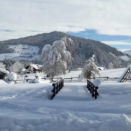 Гостьовий будинок Sportpension Alpenrose 4*